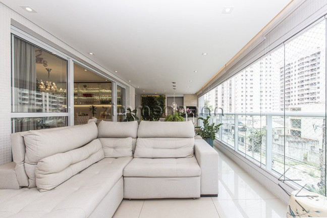 Imagem Apartamento com 4 Quartos à Venda, 264 m² em Brooklin - São Paulo Imagem Apartamento com 4 Quartos à Venda, 264 m² em Brooklin - São Paulo