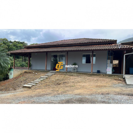 Casa com 2 Quartos à Venda, 1.178 m² em Braço - Camboriú