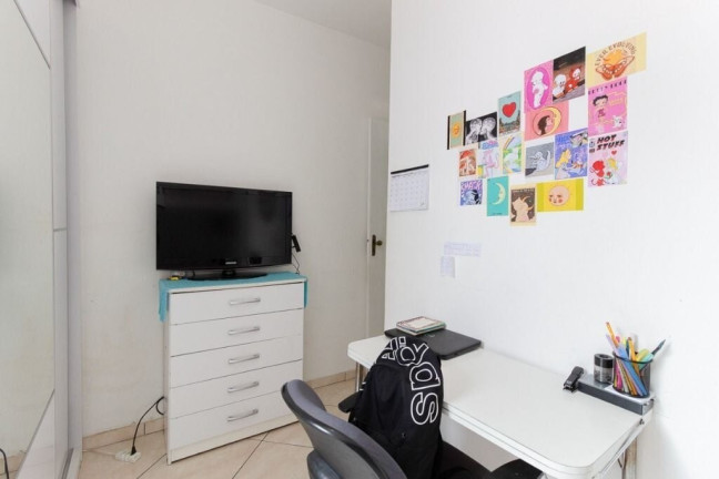 Imagem Casa com 4 Quartos à Venda, 120 m² em Vila Paranaguá - São Paulo