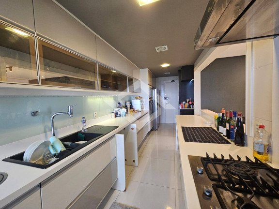Imagem Apartamento com 3 Quartos à Venda, 145 m² em Barra Olímpica - Rio De Janeiro Imagem Apartamento com 3 Quartos à Venda, 145 m² em Barra Olímpica - Rio De Janeiro