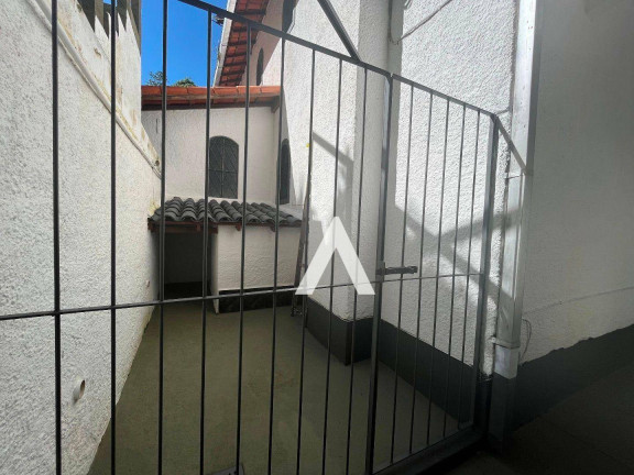 Imagem Casa com 4 Quartos à Venda, 173 m² em Alto - Teresópolis Imagem Casa com 4 Quartos à Venda, 173 m² em Alto - Teresópolis