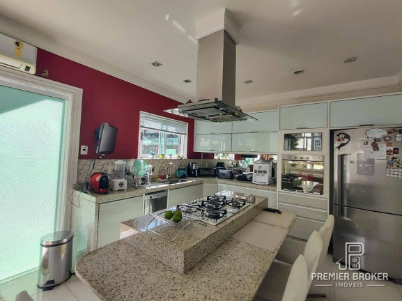 Imagem Casa com 6 Quartos à Venda, 220 m² em Tijuca - Teresópolis Imagem Casa com 6 Quartos à Venda, 220 m² em Tijuca - Teresópolis