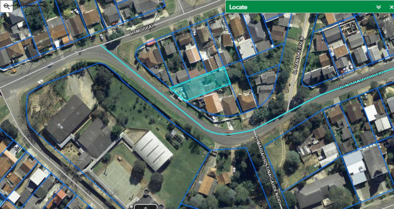 Imagem Terreno à Venda, 486 m² em Santa Cândida - Curitiba