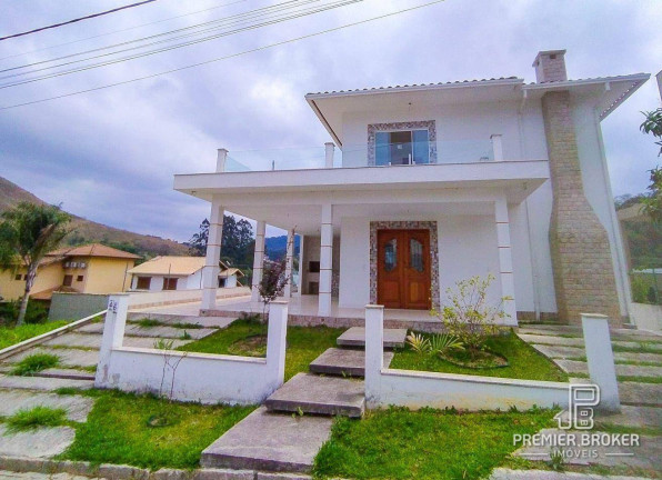 Imagem Casa com 5 Quartos à Venda, 250 m² em Vargem Grande - Teresópolis Imagem Casa com 5 Quartos à Venda, 250 m² em Vargem Grande - Teresópolis
