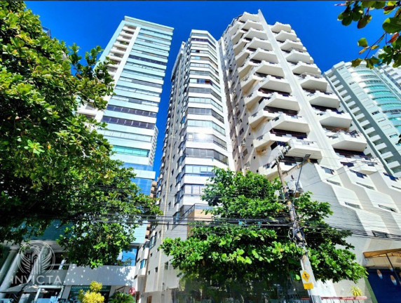 Imagem Apartamento com 3 Quartos à Venda, 183 m² em Centro - Balneário Camboriú