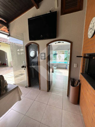 Imagem Casa com 3 Quartos à Venda, 250 m² em Fazendinha - Itajaí Imagem Casa com 3 Quartos à Venda, 250 m² em Fazendinha - Itajaí