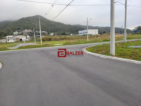 Imagem Terreno à Venda, 476 m² em Vargem Grande - Florianópolis Imagem Terreno à Venda, 476 m² em Vargem Grande - Florianópolis