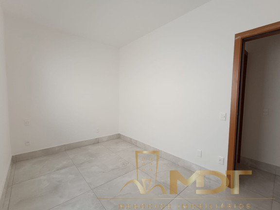 Imagem Casa com 3 Quartos à Venda, 100 m² em Copacabana - Belo Horizonte Imagem Casa com 3 Quartos à Venda, 100 m² em Copacabana - Belo Horizonte