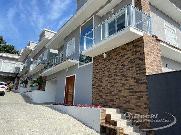 Imagem Casa de Condomínio com 3 Quartos à Venda, 131 m² em Floresta - Joinville