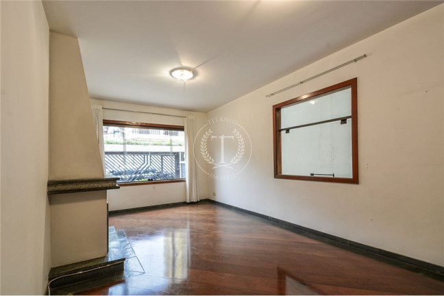 Imagem Casa com 3 Quartos à Venda, 140 m² em Vila Madalena - São Paulo Imagem Casa com 3 Quartos à Venda, 140 m² em Vila Madalena - São Paulo