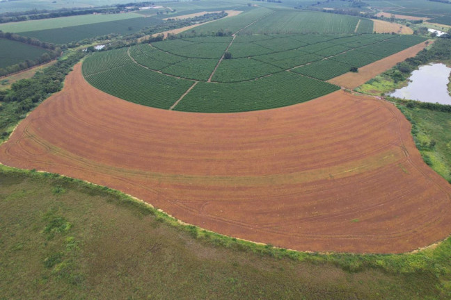 Imagem Fazenda à Venda, 48 m² em Zona Rural - Piumhi