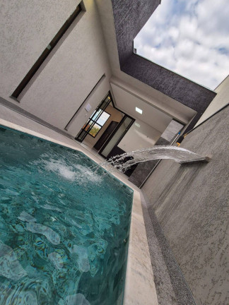 Casa com 3 Quartos à Venda,  em Horto Florestal - Sorocaba