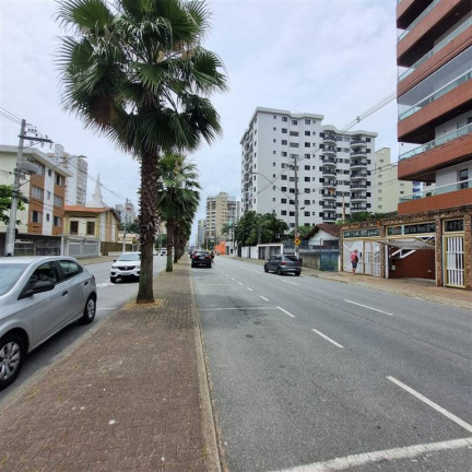 Imagem Kitnet à Venda, 27 m² em Guilhermina - Praia Grande Imagem Kitnet à Venda, 27 m² em Guilhermina - Praia Grande