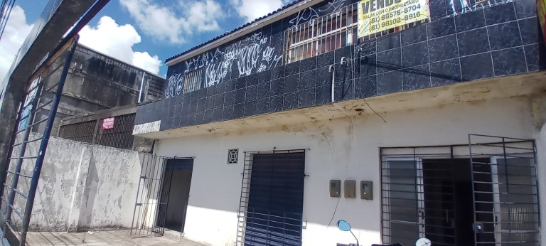 Imóvel Comercial à Venda, 250 m² em Maranguape Ii  - Paulista