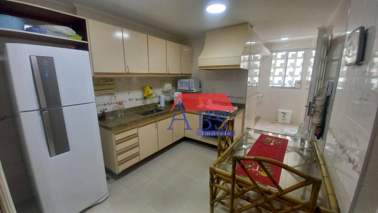 Imagem Apartamento com 3 Quartos à Venda, 140 m² em Embaré - Santos