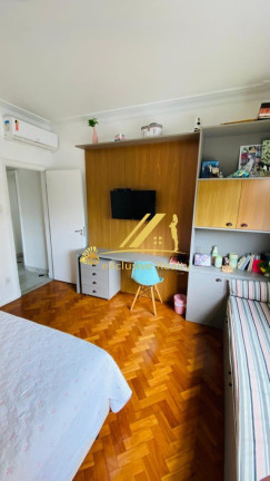 Imagem Imóvel com 3 Quartos à Venda, 170 m² em Campo Grande - Salvador Imagem Imóvel com 3 Quartos à Venda, 170 m² em Campo Grande - Salvador
