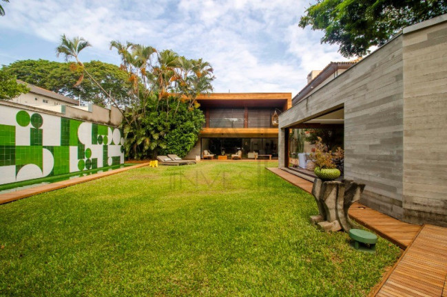 Imagem Casa com 3 Quartos à Venda, 512 m² em Jardim Leonor - São Paulo Imagem Casa com 3 Quartos à Venda, 512 m² em Jardim Leonor - São Paulo