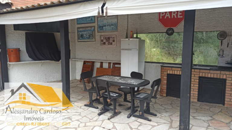 Imagem Casa com 5 Quartos à Venda, 350 m² em Centro - Nova Friburgo