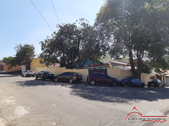 Imagem Casa com 3 Quartos à Venda, 598 m² em Parque Santo Antônio - Jacareí Imagem Casa com 3 Quartos à Venda, 598 m² em Parque Santo Antônio - Jacareí
