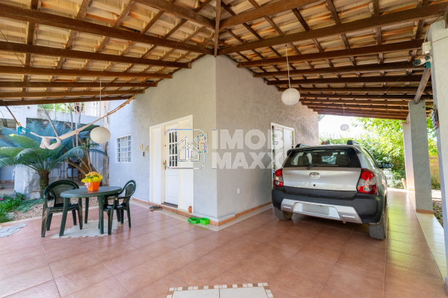 Imagem Casa com 3 Quartos à Venda, 210 m² em Setor Habitacional Arniqueira (águas Claras) - Brasília