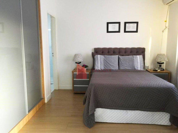 Imagem Casa com 3 Quartos à Venda, 292 m² em Dom Bosco - Itajaí