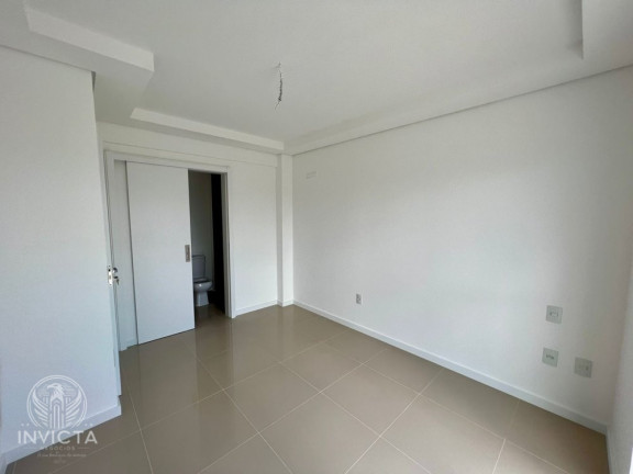 Imagem Apartamento com 2 Quartos à Venda, 179 m² em Estados - Balneário Camboriú