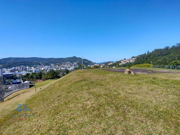 Imagem Terreno à Venda, 720 m² em Trindade - Florianópolis
