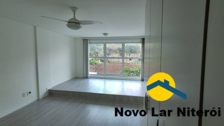 Imagem Casa com 2 Quartos à Venda, 130 m² em São Francisco - Niterói Imagem Casa com 2 Quartos à Venda, 130 m² em São Francisco - Niterói