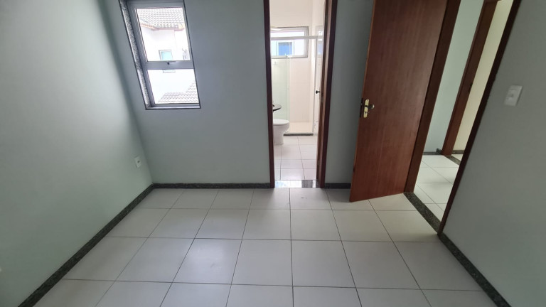 Imagem Imóvel com 4 Quartos à Venda, em Palmeiras - Cabo Frio Imagem Imóvel com 4 Quartos à Venda, em Palmeiras - Cabo Frio