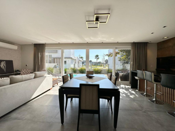Imagem Casa com 3 Quartos à Venda, em -- - Xangri-la Imagem Casa com 3 Quartos à Venda, em -- - Xangri-la