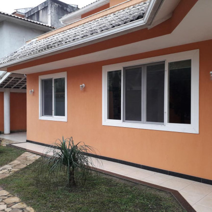 Imagem Casa com 4 Quartos à Venda, 350 m² em Vargem Grande - Rio De Janeiro