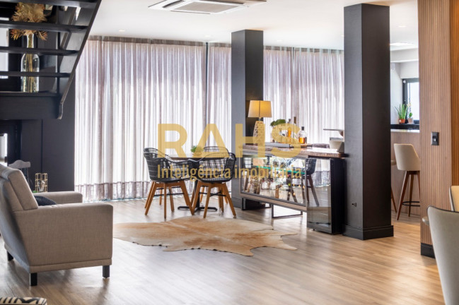 Imagem Casa com 6 Quartos à Venda, 439 m² em América - Joinville Imagem Casa com 6 Quartos à Venda, 439 m² em América - Joinville
