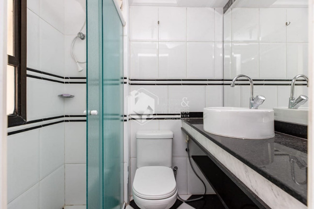 Imagem Apartamento com 2 Quartos à Venda, 57 m² em Moema - São Paulo