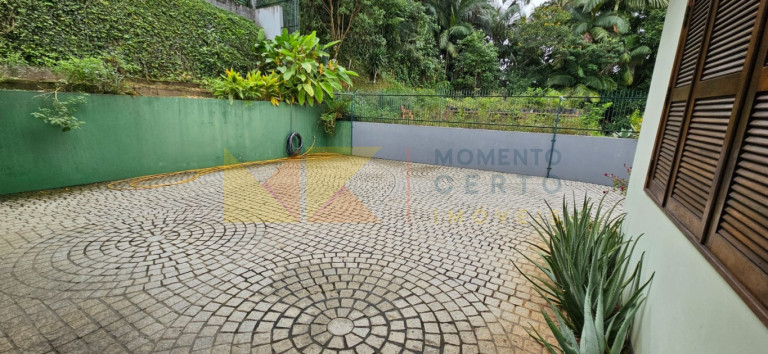Imagem Casa com 4 Quartos à Venda, 307 m² em Escola Agrícola - Blumenau Imagem Casa com 4 Quartos à Venda, 307 m² em Escola Agrícola - Blumenau