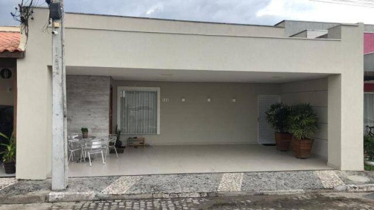 Casa de Condomínio com 3 Quartos à Venda, 170 m² em Feira De Santana