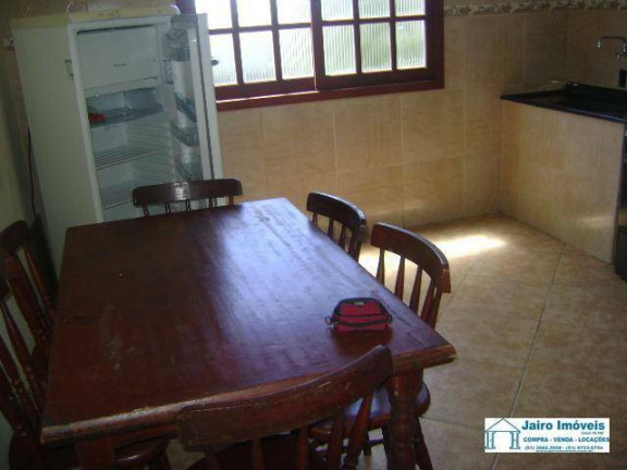 Imagem Sobrado com 6 Quartos à Venda, 460 m² em Centro - Balneário Pinhal