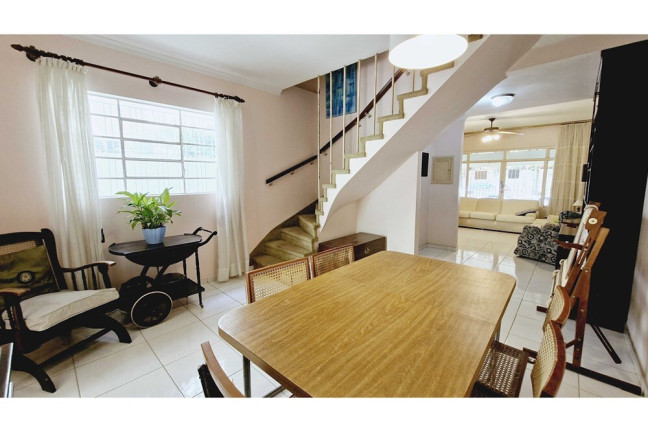 Imagem Casa com 3 Quartos à Venda, 177 m² em Vila Nova Conceição - São Paulo