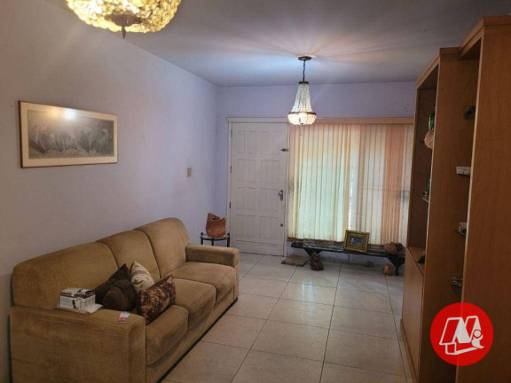 Imagem Casa com 4 Quartos à Venda, 207 m² em Rio Branco - Porto Alegre