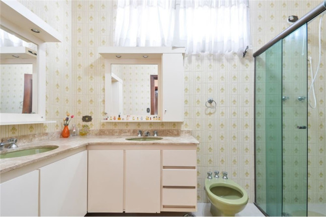 Imagem Casa com 3 Quartos à Venda, 240 m² em Vila Monumento - São Paulo Imagem Casa com 3 Quartos à Venda, 240 m² em Vila Monumento - São Paulo