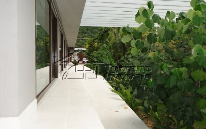 Imagem Casa com 11 Quartos à Venda, 1.632 m² em São Sebastião - São Sebastião Imagem Casa com 11 Quartos à Venda, 1.632 m² em São Sebastião - São Sebastião