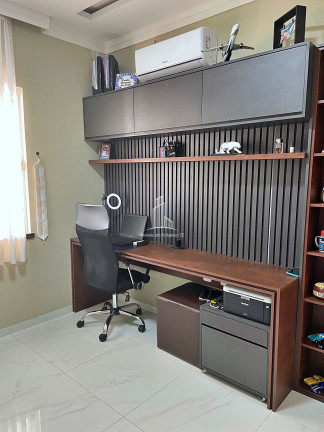 Imagem Casa com 3 Quartos à Venda, 227 m² em Urucunema - Eusébio Imagem Casa com 3 Quartos à Venda, 227 m² em Urucunema - Eusébio