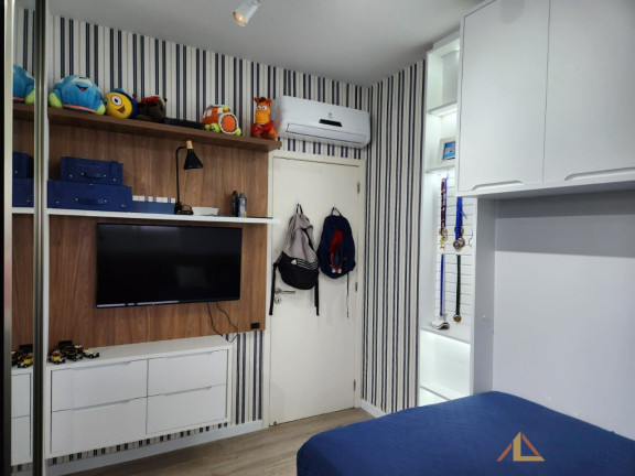 Imagem Apartamento com 3 Quartos à Venda, 122 m² em Itacorubi - Florianopolis