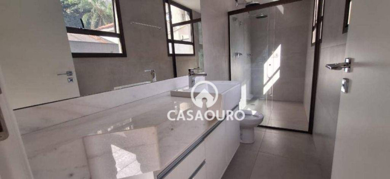 Imagem Apartamento com 1 Quarto à Venda, 117 m² em Lourdes - Belo Horizonte Imagem Apartamento com 1 Quarto à Venda, 117 m² em Lourdes - Belo Horizonte