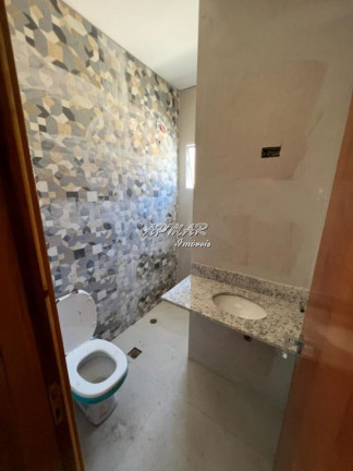 Imagem Sobrado à Venda, 138 m² em Solemar - Praia Grande Imagem Sobrado à Venda, 138 m² em Solemar - Praia Grande