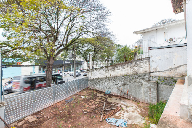 Imagem Casa com 3 Quartos à Venda, 200 m² em Morumbi - São Paulo