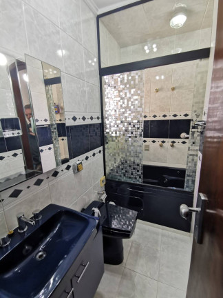 Imagem Casa com 3 Quartos à Venda, 250 m² em Jardim Stella - Santo André