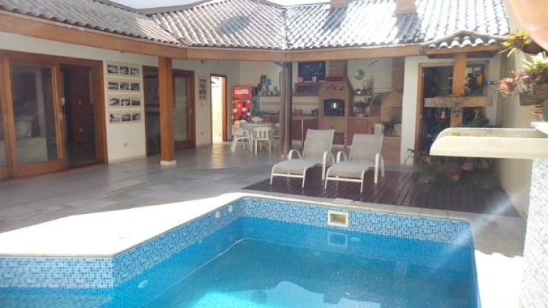 Imagem Casa com 4 Quartos à Venda, 360 m² em Jardim Das Nações - Taubaté Imagem Casa com 4 Quartos à Venda, 360 m² em Jardim Das Nações - Taubaté