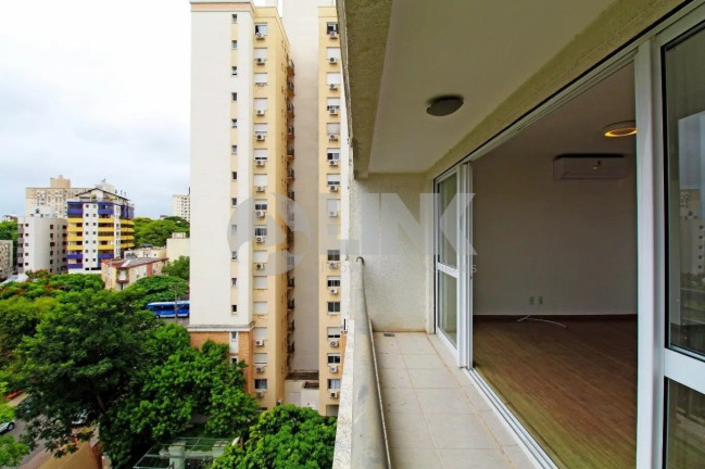 Imagem Apartamento com 3 Quartos à Venda, 105 m² em Passo Da Areia - Porto Alegre