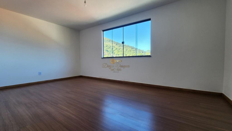 Imagem Apartamento com 2 Quartos à Venda, 120 m² em Santa Cecília - Teresópolis