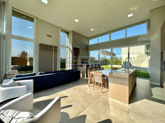 Imagem Casa com 3 Quartos à Venda, 190 m² em Condominio Dubai Resort - Capão Da Canoa Imagem Casa com 3 Quartos à Venda, 190 m² em Condominio Dubai Resort - Capão Da Canoa